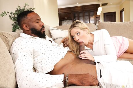 Dogfart Network performed by Jovan Jordan, River Lynn Hot Pictures